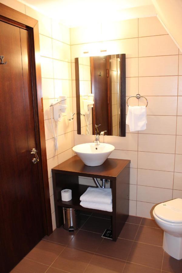 Vila Trapez Săcele Buitenkant foto